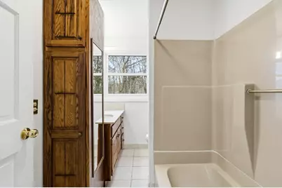 32 Fall River Ave #1, Seekonk, MA 02771 - Photo 32