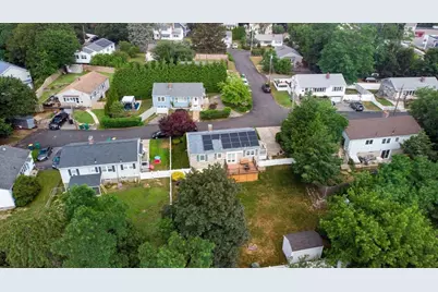 2 Maria Ct, Woburn, MA 01801 - Photo 22