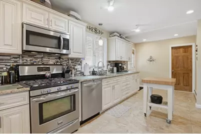 84 Eureka St., Worcester, MA 01603 - Photo 2