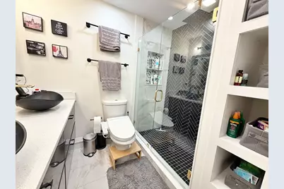 63 Marion St #2, Boston, MA 02128 - Photo 18