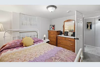 14 Dorothy Ave, Chicopee, MA 01020 - Photo 24