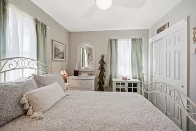 14 Dorothy Ave, Chicopee, MA 01020 - Photo 14