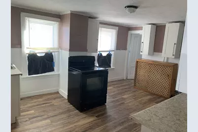 7-A Versailles St, Marlborough, MA 01752 - Photo 6