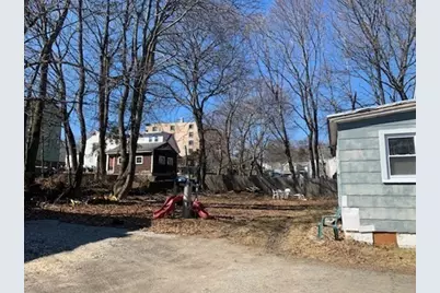 7-A Versailles St, Marlborough, MA 01752 - Photo 2