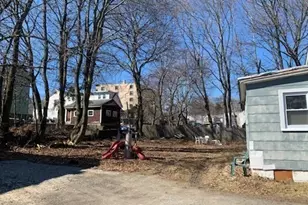 7A Versailles St, Marlborough, MA 01752 - Photo 2