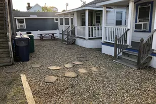 7 Dover Ave, Hamilton, MA 01830 - Photo 4