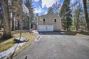 42 Troutbrook Rd, Dover, MA 02030 - Photo 2