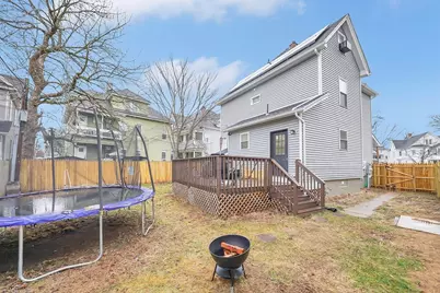 276 Dickinson St, Springfield, MA 01108 - Photo 30