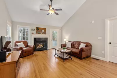 156 Canterbury Way #156, West Springfield, MA 01089 - Photo 12