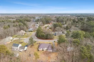 71 Tania Dr, Taunton, MA 02718 - Photo 8