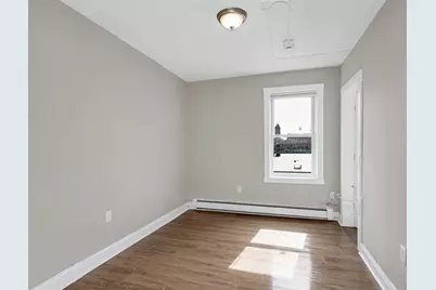 50 1/2 Common St #5, Lawrence, MA 01840 - Photo 8
