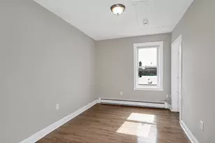 50 1/2 Common St, Lawrence, MA 01840 - Photo 8