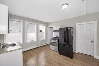 50 1/2 Common St #5, Lawrence, MA 01840 - Photo 6