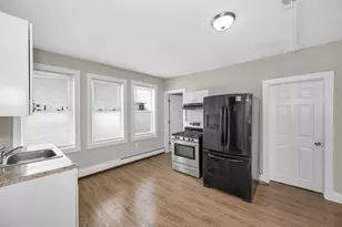 50 1/2 Common St, Lawrence, MA 01840 - Photo 6