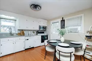 69 Springdale Ave, Dracut, MA 01826 - Photo 6