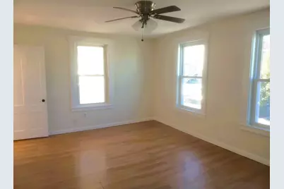 26 Arlington St #2, Lowell, MA 01854 - Photo 4