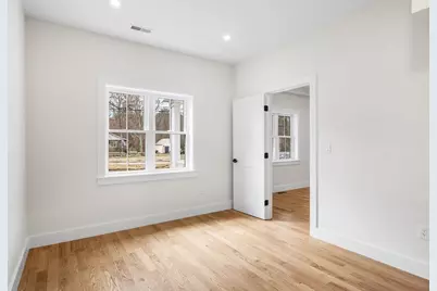 583 Fletcher Street, Northbridge, MA 01588 - Photo 18