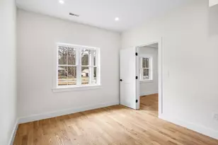 583 Fletcher St, Northbridge, MA 01588 - Photo 18