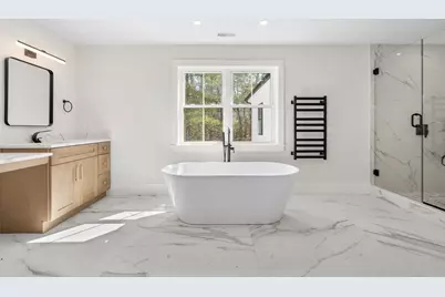 583 Fletcher Street, Northbridge, MA 01588 - Photo 24
