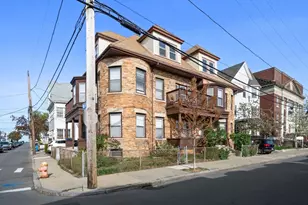 304 Shirley St, Winthrop, MA 02152 - Photo 2