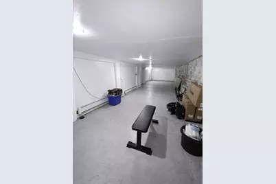 8 Pelham St, Worcester, MA 01609 - Photo 34