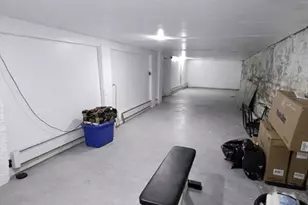 8 Pelham St, Worcester, MA 01609 - Photo 34