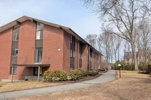 3 Longwood Dr, Andover, MA 01810 - Photo 1