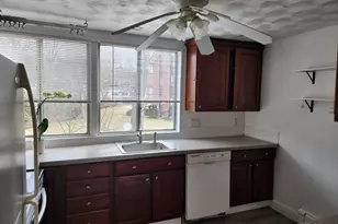 3 Longwood Dr, Andover, MA 01810 - Photo 4