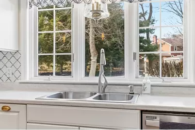 499 Chadwick Road, Haverhill, MA 01836 - Photo 12