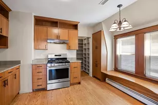 12 Hampden St, Gloucester, MA 01930 - Photo 4