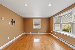 5 Hollis St, Saugus, MA 01906 - Photo 14