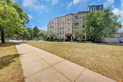 11 Park Dr #11-22, Boston, MA 02215 - Photo 36