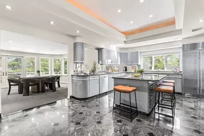 71 Farina Rd, Newton, MA 02459 - Photo 10