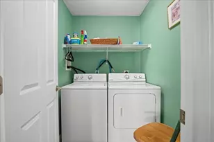 7 Primmett Ln, Worcester, MA 01609 - Photo 14