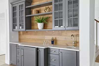 28 Marsh St, Hingham, MA 02043 - Photo 6