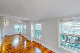 7 Smith St, Medford, MA 02155 - Photo 8