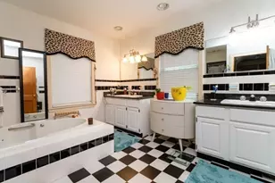 27 Richwood St, Boston, MA 02132 - Photo 24