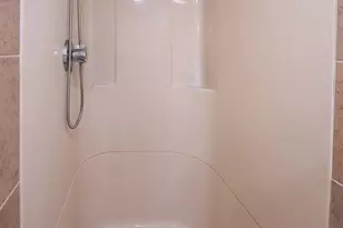 33 Lakeside Dr, Shrewsbury, MA 01545 - Photo 30