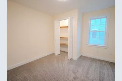 33 Lakeside Dr, Shrewsbury, MA 01545 - Photo 20