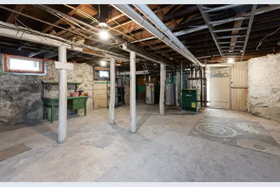 30 Grace St, Lowell, MA 01851 - Photo 34