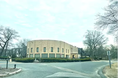 11 Shadowbrook Ln #8, Milford, MA 01757 - Photo 2