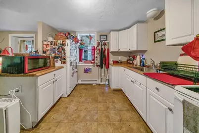 30-32 Dewey Rd, Shrewsbury, MA 01545 - Photo 4