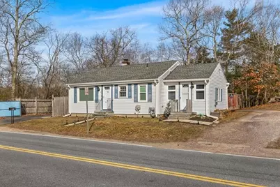 45 Groveland St, Abington, MA 02351 - Photo 2