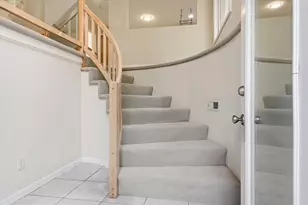 196 Algonquin Trail, Ashland, MA 01721 - Photo 4