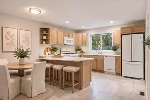 196 Algonquin Trail, Ashland, MA 01721 - Photo 10