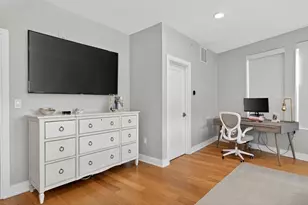 530 Dorchester Ave, Boston, MA 02127 - Photo 8