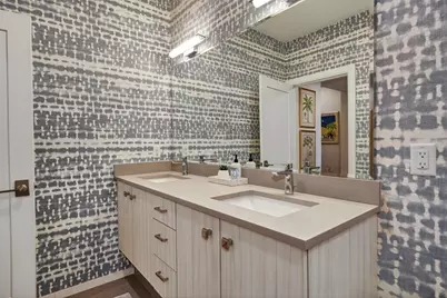 530 Dorchester Ave #5 - PH, Boston, MA 02127 - Photo 12