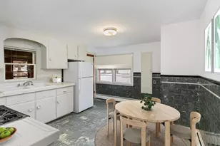 234 Foster St, Lowell, MA 01851 - Photo 6