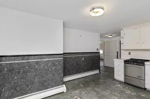 234 Foster St, Lowell, MA 01851 - Photo 8