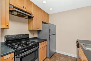 296 Meridian St, Boston, MA 02128 - Photo 6